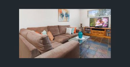 Spacious 3-Bedroom Home Available Now - Photo 4