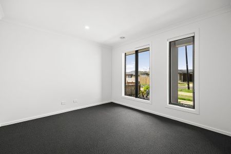 43 Whitecross Drive, - Photo 5