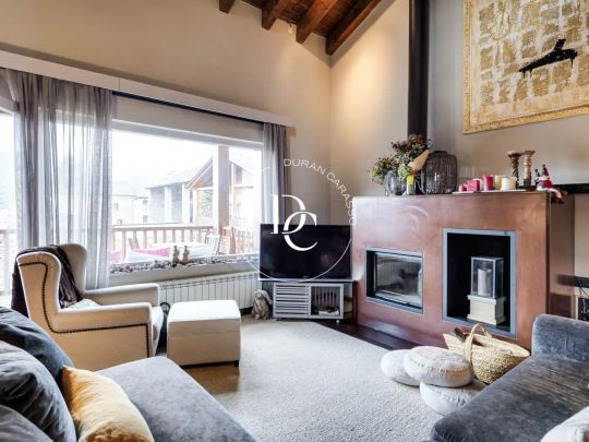 Casa o chalet de alquiler en Carrer Major, Das - Foto 1