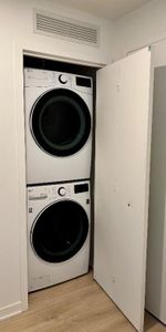 Appartement 3 1/2 au EOLIA Dix30 - Photo 4