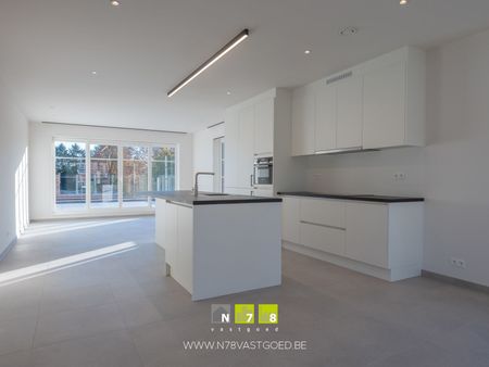 Appartement te huur - Foto 3