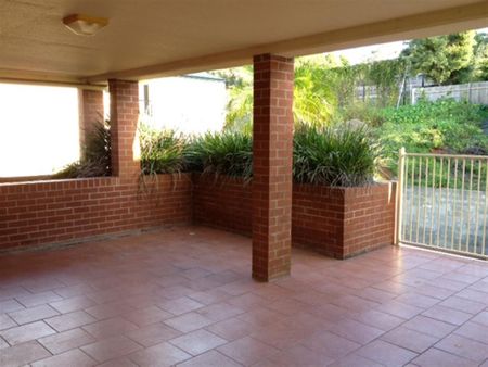 2/136 Terralong Street, Kiama, NSW 2533 - Photo 4