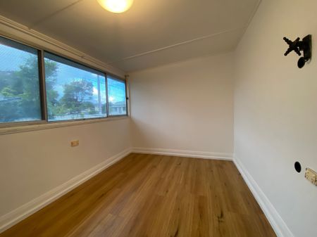 Spacious Family Home in Prime Location - Photo 5