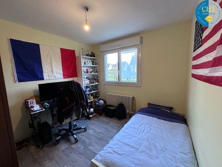 Location Maison 4 pièces 139m² GUER 56380 - Photo 2