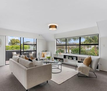 Beachside Home - Photo 3