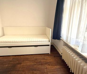 Studio met slaaphoek te huur in Sint-Gillis voor € 645 met 1 slaapk... - Photo 2
