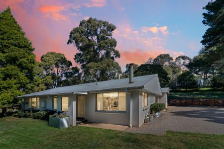 Fully Furnished Country Retreat – Peaceful, Private, and Perfectly Maintained - Photo 2