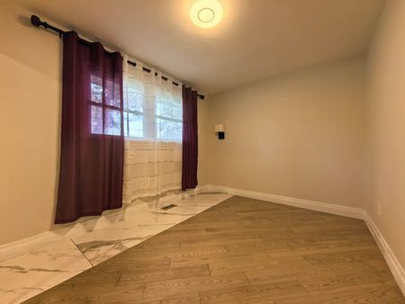 For Lease - 66 May Avenue, East Gwillimbury, Ontario - Photo 3