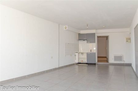 Location Appartement 2 pièces 40m² ST MARCELLIN 38160 - Photo 4
