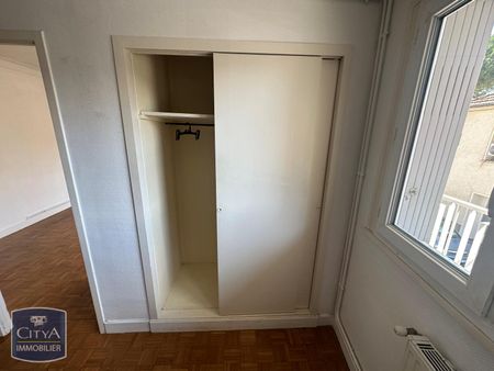 Location Appartement 2 pièces 48m² AGEN 47000 - Photo 5