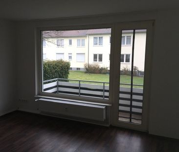Ihr neues Zuhause in Weddinghofen, mit Bodenbelag und Tapeten - Photo 1
