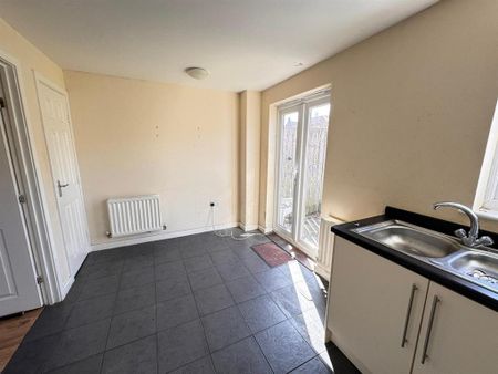 3 bedroom detached house to rent - Photo 5