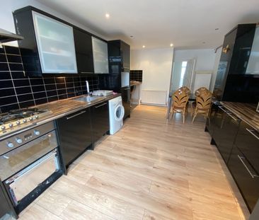 Room in a Shared House, Ivy Road, NW2 - Photo 6
