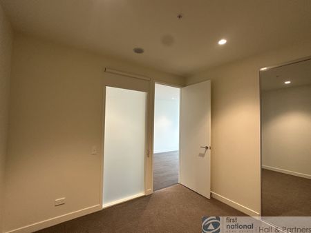 807 / 34 Mason Street, Dandenong - Photo 3