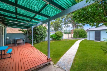 Perfect Blend of Lifestyle and Location - Photo 3