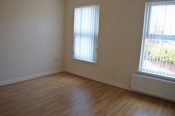 22 Jocelyn Street, BT6, Belfast - Photo 1