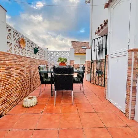 Alquiler de chalet adosado en Urbanizacion Tiro de Pichon, 60 - Photo 1