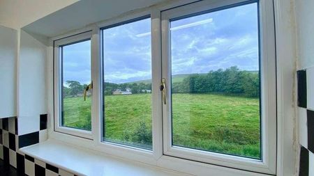 Station Road, Dove Holes, SK17 - Photo 2