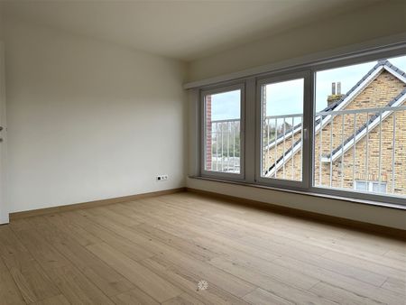 Gerenoveerd duplex appartement met 3 slaapkamers te huur te Wetteren - Foto 4