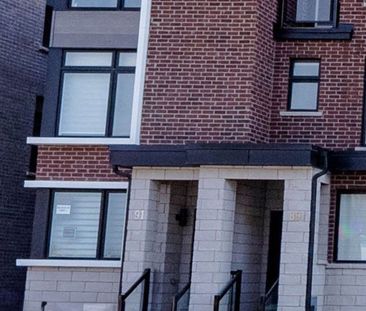 For Lease - 91 Cornell Rouge Boulevard, Markham, Ontario - Photo 3