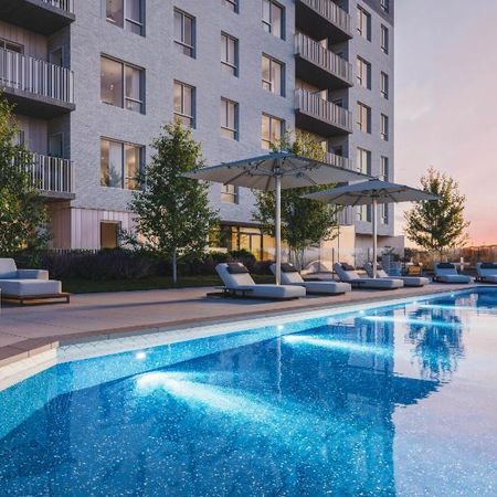 Le Kalm Candiac - 2 cac + bureau, 2 sdb - Occupation immédiate - Condo/ logement / appartement - Photo 3