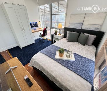 Sunshine West - Photo 3