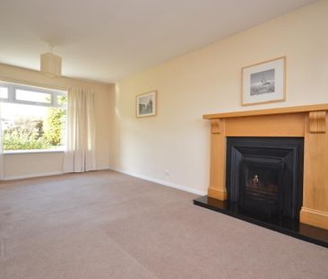 18 Castle Gardens, Richhill, BT61 9QL - Photo 2