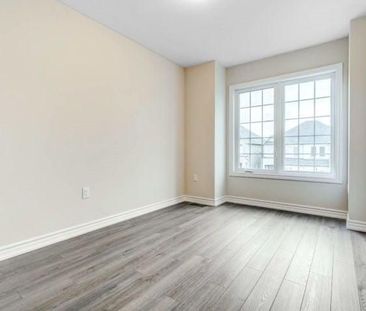For Lease - 60 Crumlin Crescent, Brampton, Ontario - Photo 3