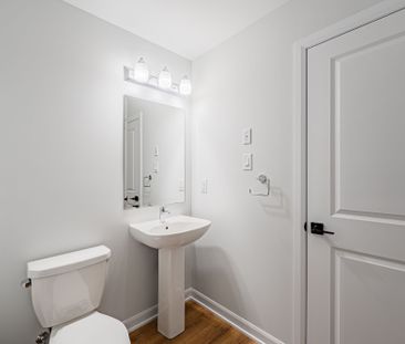 For Lease - 1128 Creekway Private, Kanata, Ontario - Photo 2