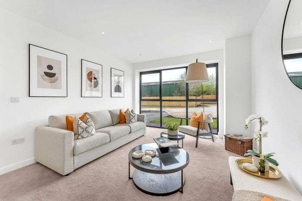 Warrington Road, Bold Heath, WA8 - Photo 1