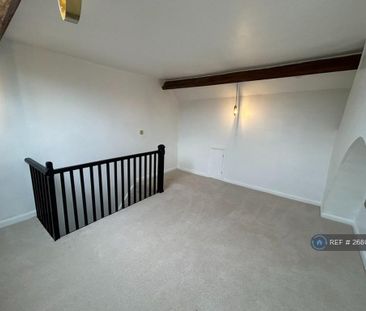 3 bedroom terraced house to rent - Photo 2