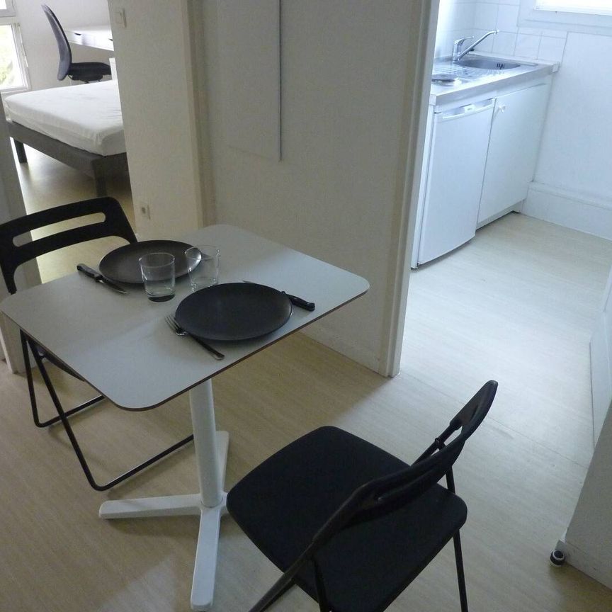 Colocation pour 2 étudiant(es) - Photo 1
