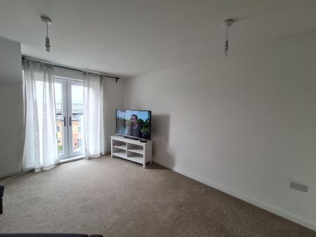 2 bedroom apartment to rent - Photo 3