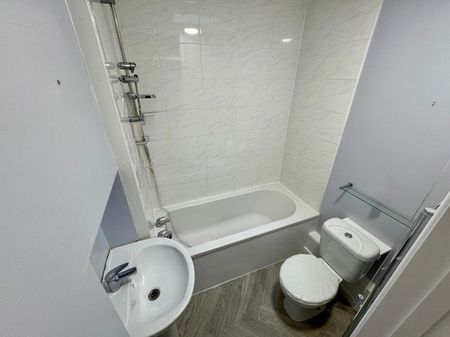 Cross View, Exeter - Photo 5