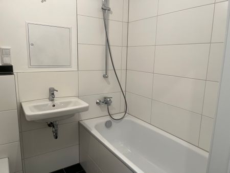 Sanierte, kleine Wohnung - Foto 3