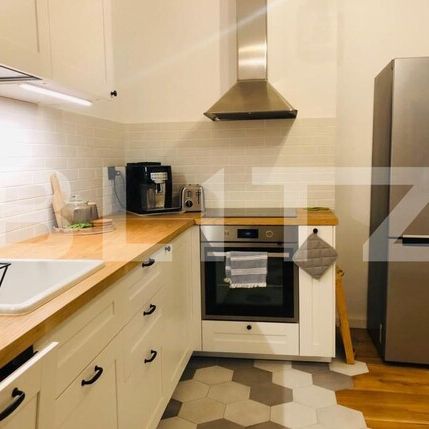 Apartament modern, 82 mp, zona strazii Horea - Photo 1