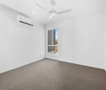 Brand New Townhomes at Cassowary Rise – Move In from 19 December! - Photo 1