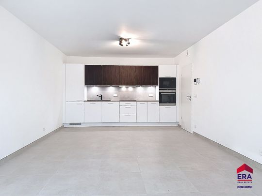 Appartement met 1 slaapkamer en terras - Photo 1