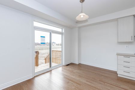 For Lease - 66 Circleview Crescent, Brampton, Ontario - Photo 2