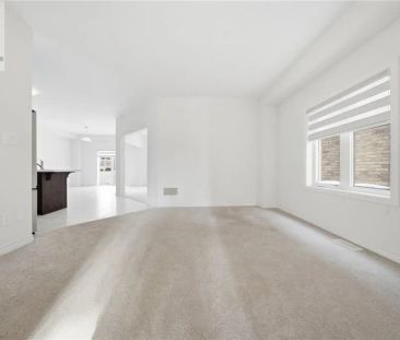 81 HITCHMAN Street - Photo 2