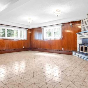 À LOUER – 4 ½ – 5865A Rue Charmenil, Saint Léonard - Photo 2