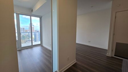 For Lease - 3 Gloucester Street Unit# 2104, Toronto, Ontario - Photo 2