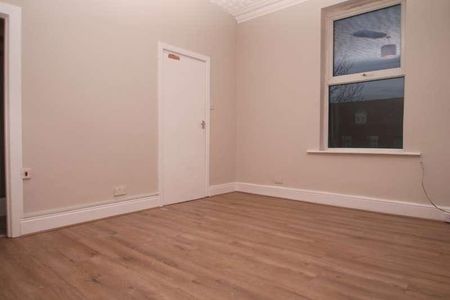 Great Clowes Street, Salford, M7 - Photo 2