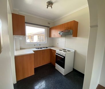 Home For Rent - Photo 5