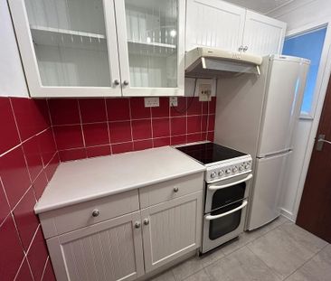 1 bedroom flat to rent - Photo 6