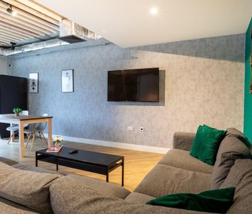 1 bedroom private hall to rent - Photo 2