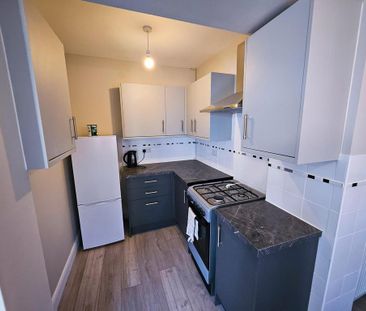 4 bedroom house to rent - Photo 4