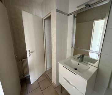 Location Appartement 1 pièce 33m² TOURS 37200 - Photo 3