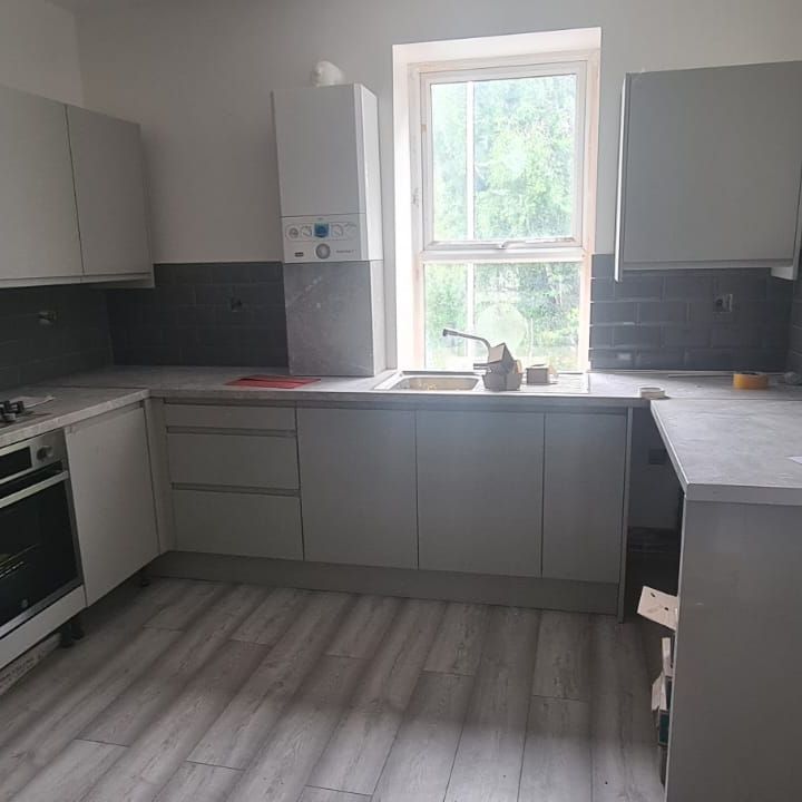 2 Bed - 2 Green Lane, Leeds - LS12 1HX - Student/Professional - Photo 1