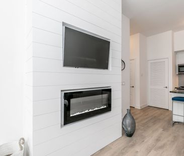 For Lease - 331 Broward Way Unit# 129, Innisfil, Ontario - Photo 2